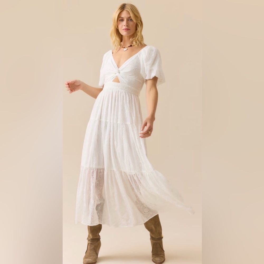 LIKE NEW Altar'd State White Eyelet Tiered Maxi Dress with Puff Sleeves SO CUTE!